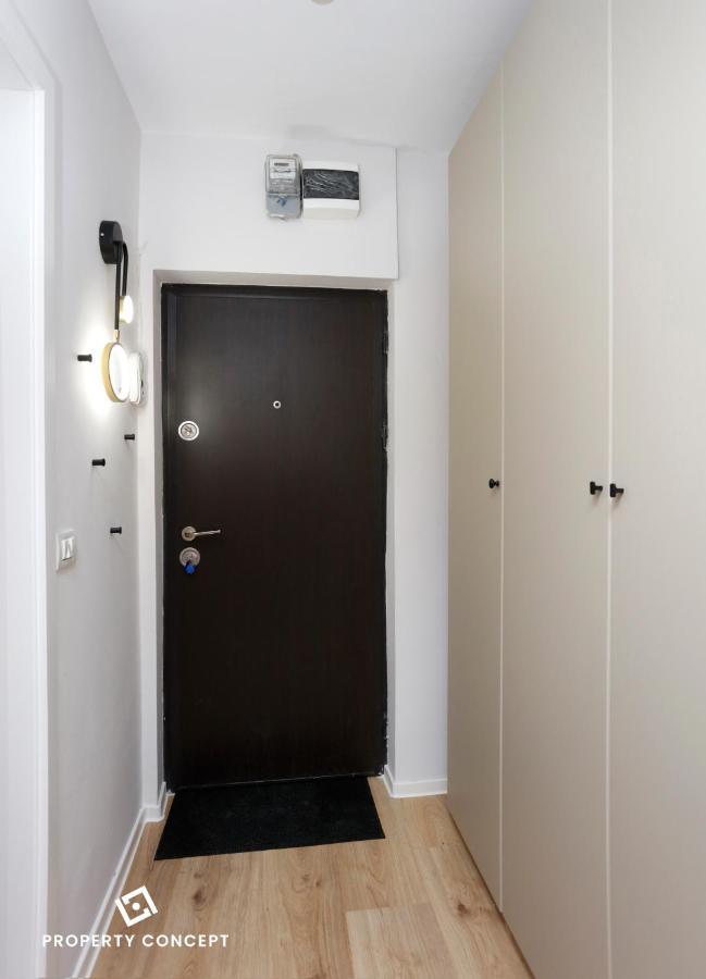 Brand New Lovely Studio Near Metro Station Bucarest Exterior foto